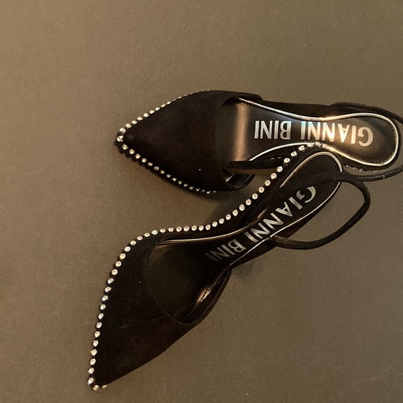 Gianni Bini Shoes - Gianni Bini Kahleaa heel